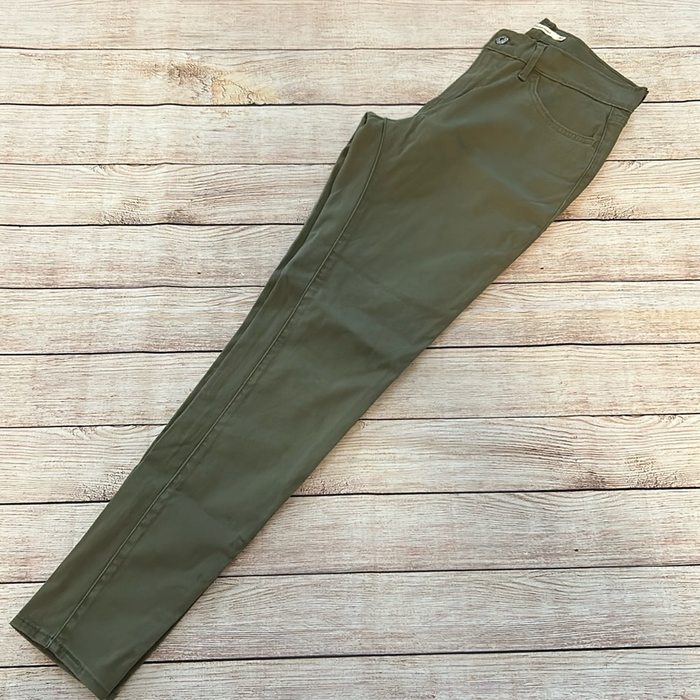Levi’s 710 super skinny jeans